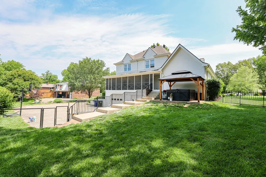 227 Audubon Drive Paducah KY 42001