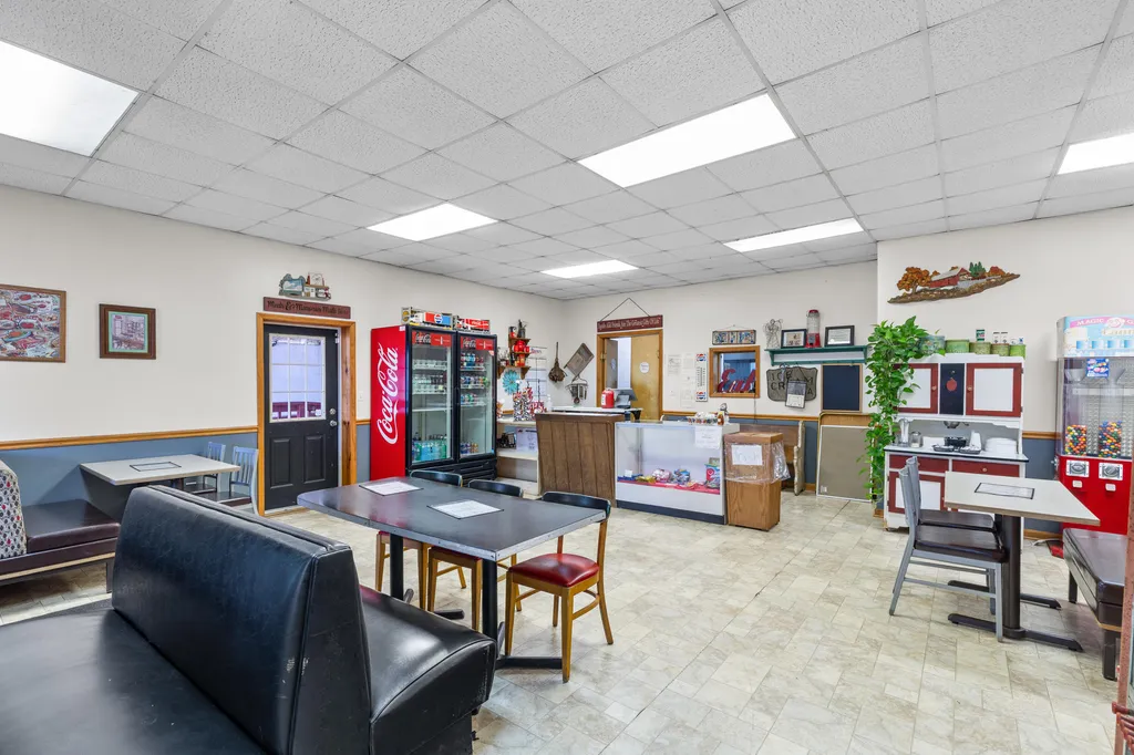 3521 Kentucky 10 Tollesboro KY 41189