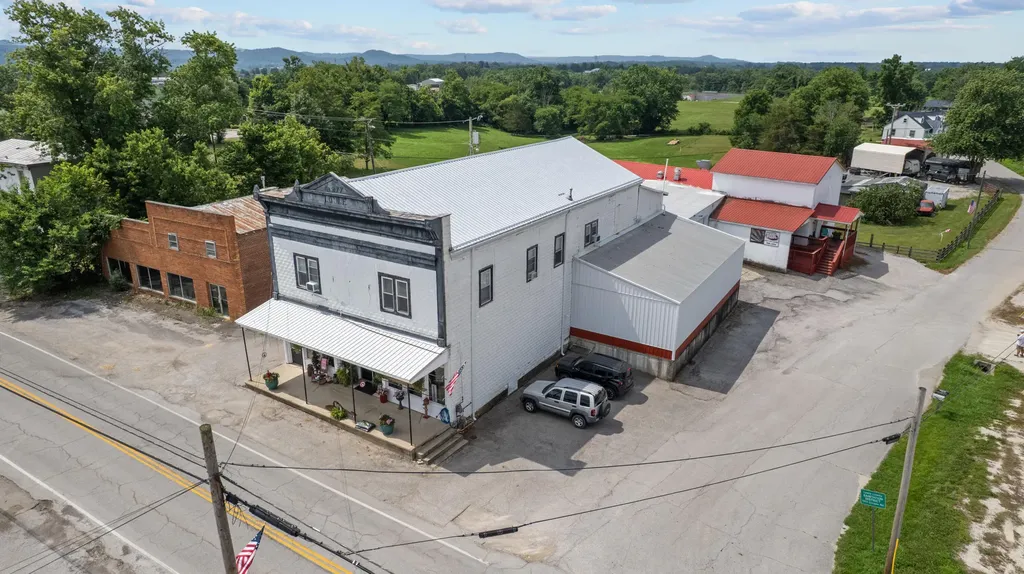 3521 Kentucky 10 Tollesboro KY 41189
