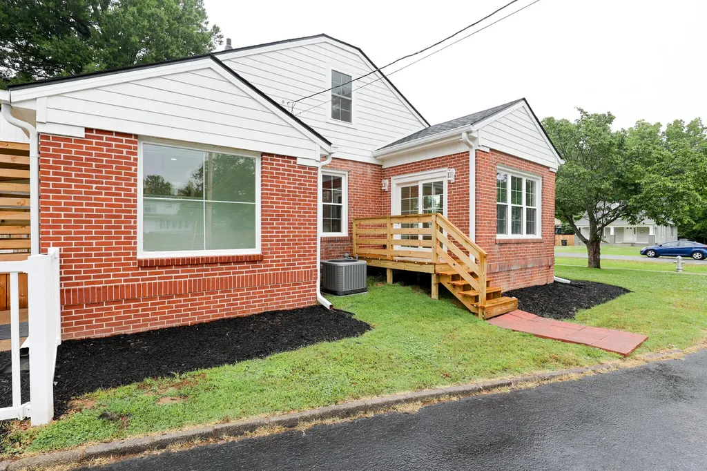 603 W Jefferson Street Paducah KY 42001