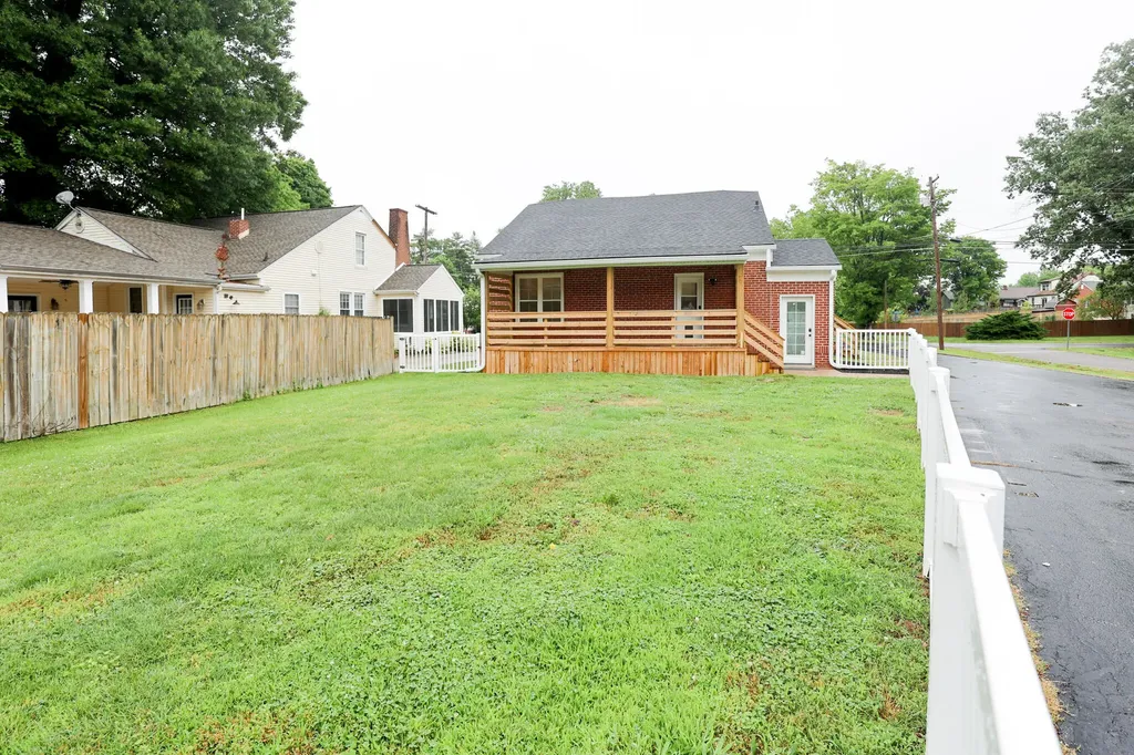 603 W Jefferson Street Paducah KY 42001