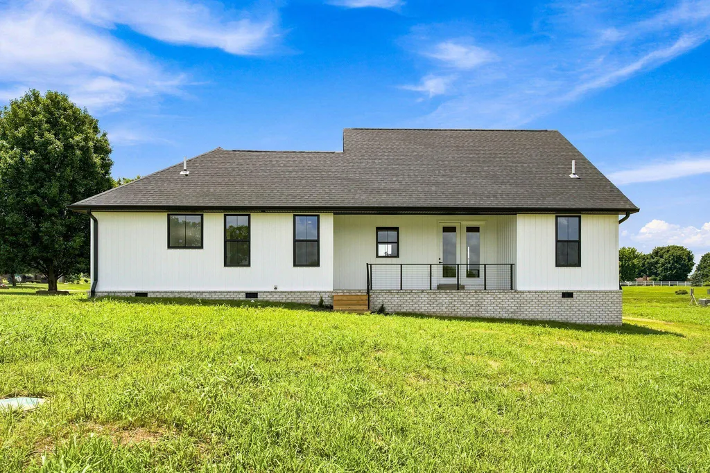 105 Dorton Drive Lancaster KY 40444