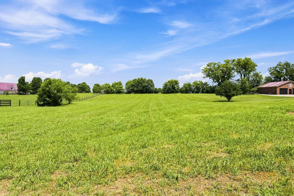 105 Dorton Drive Lancaster KY 40444