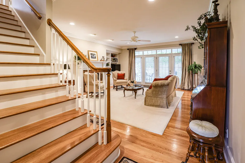 205 Willow Lake Drive Paducah KY 42003
