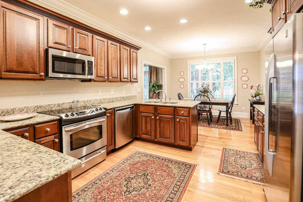 205 Willow Lake Drive Paducah KY 42003