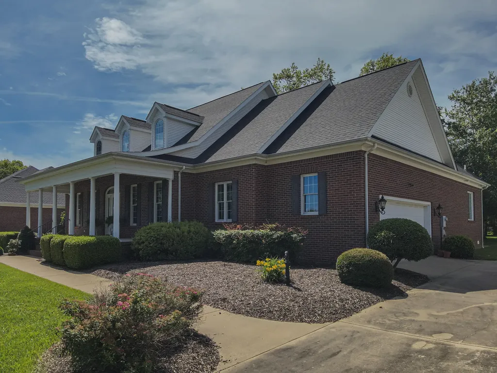 205 Willow Lake Drive Paducah KY 42003