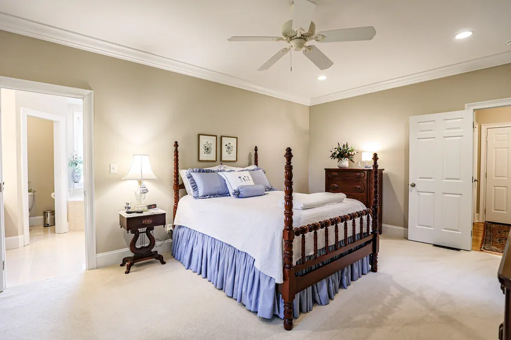 205 Willow Lake Drive Paducah KY 42003