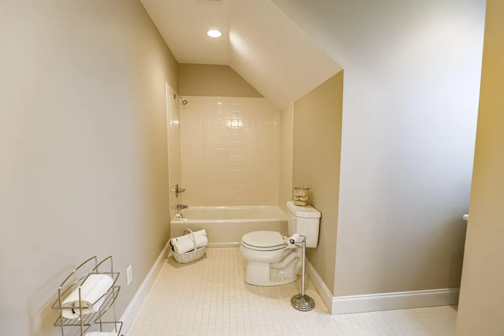 205 Willow Lake Drive Paducah KY 42003
