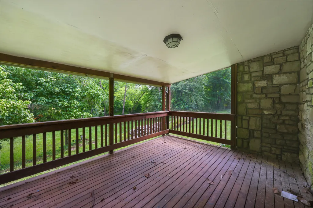 5349 Athens Boonesboro Road Lexington KY 40509