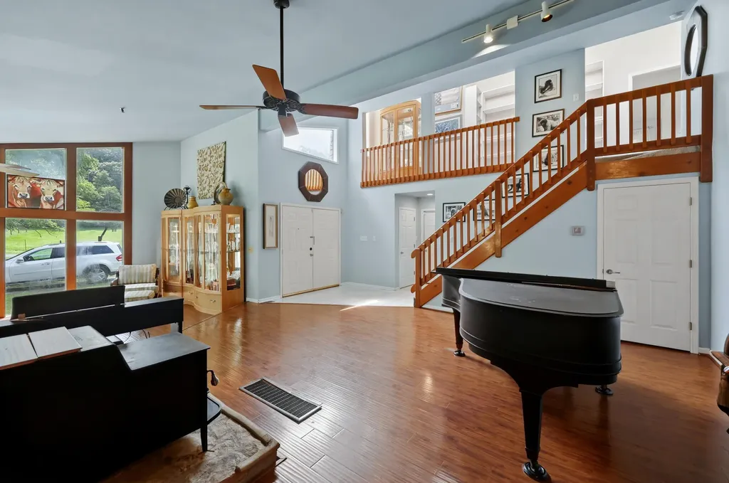 5349 Athens Boonesboro Road Lexington KY 40509