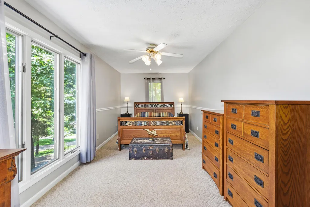 212 Bayview Drive Eddyville KY 42038