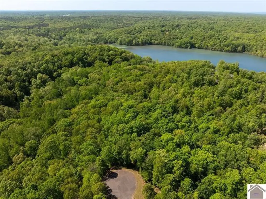 Lot 95 Pelican Lane Murray KY 42071