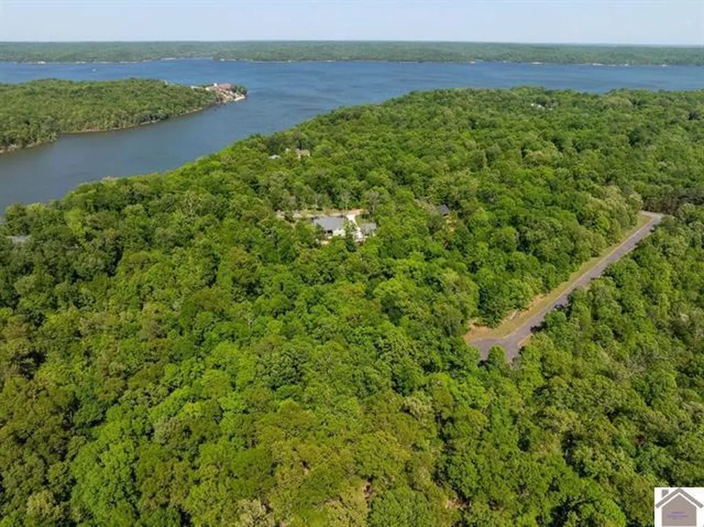 Lot 95 Pelican Lane Murray KY 42071