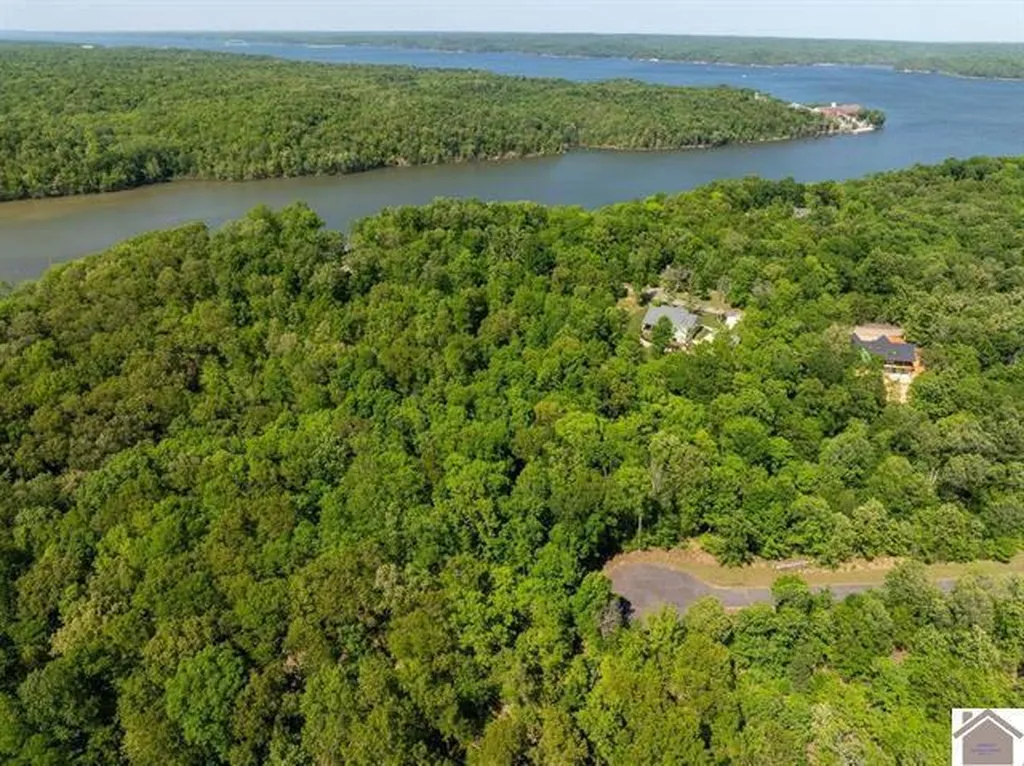 Lot 95 Pelican Lane Murray KY 42071