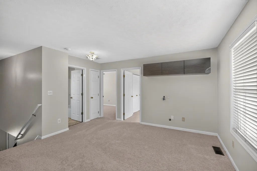 2149 Sovereign Lane Lexington KY 40513