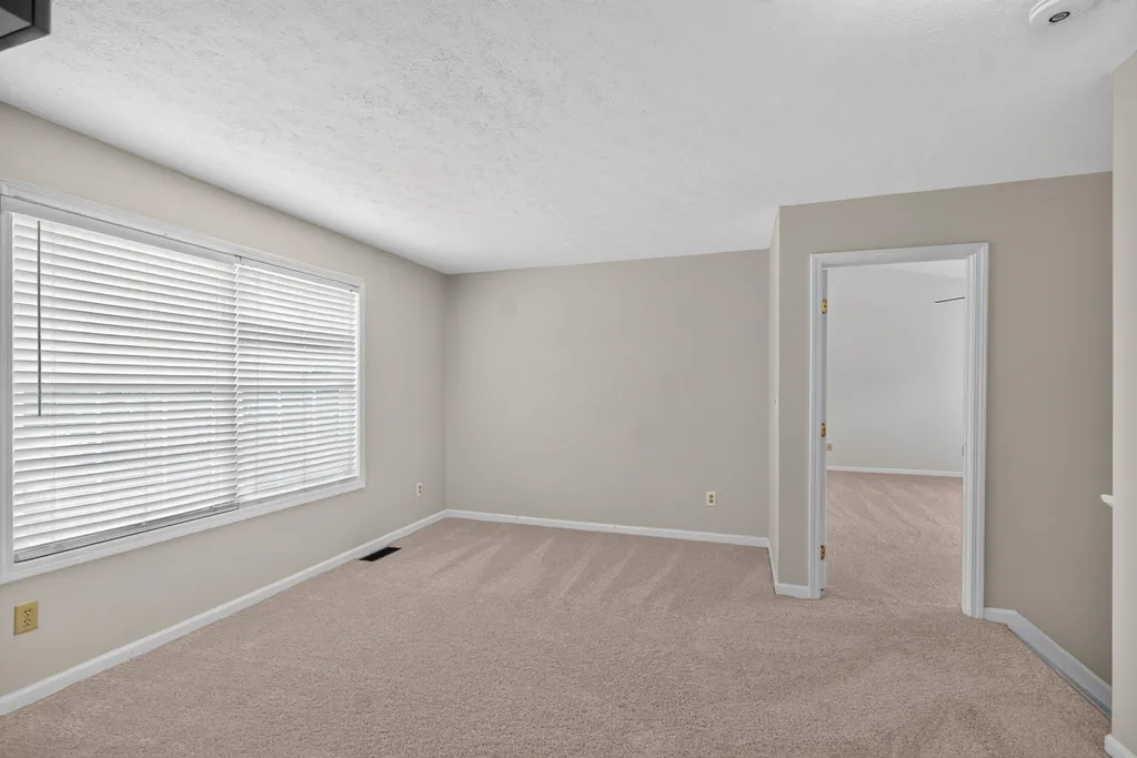 2149 Sovereign Lane Lexington KY 40513