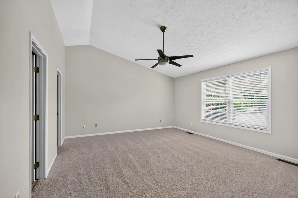 2149 Sovereign Lane Lexington KY 40513