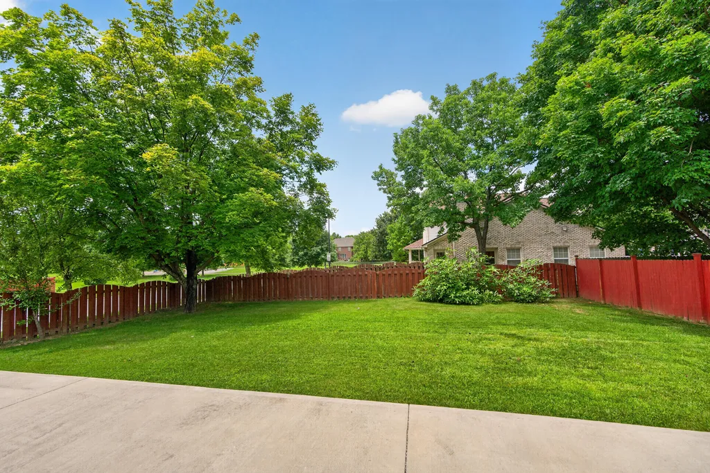 2149 Sovereign Lane Lexington KY 40513