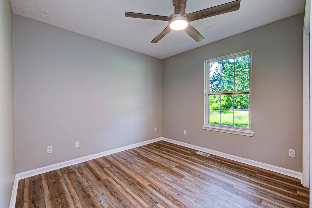 138 Kimberly Court Taylorsville KY 40071