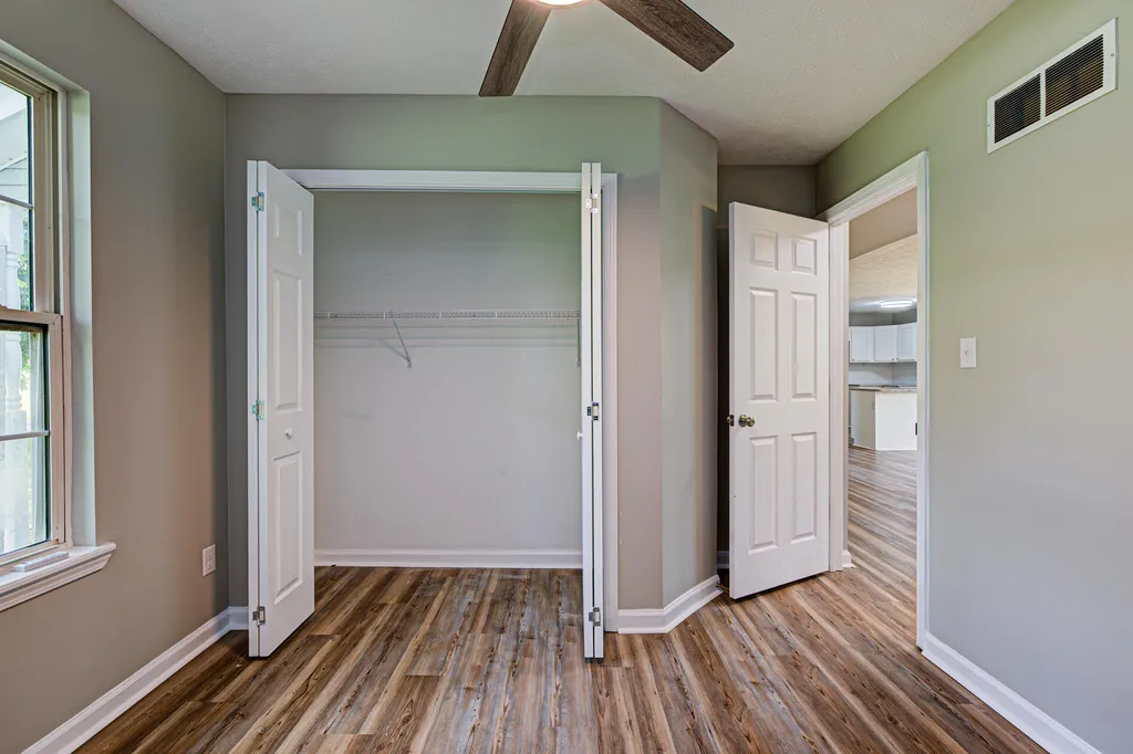 138 Kimberly Court Taylorsville KY 40071
