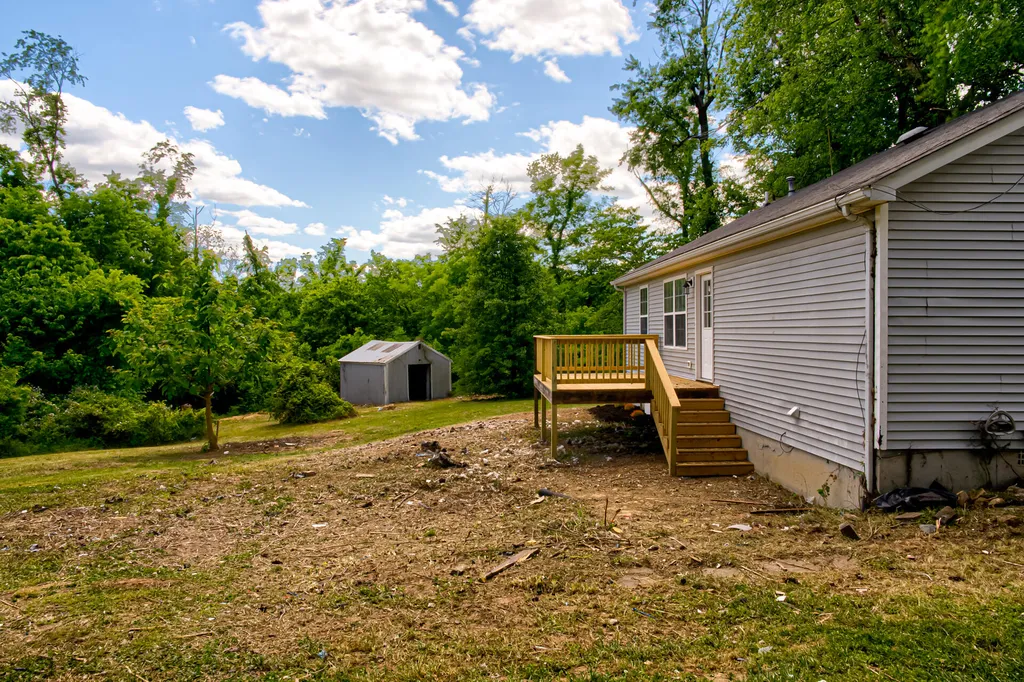 138 Kimberly Court Taylorsville KY 40071
