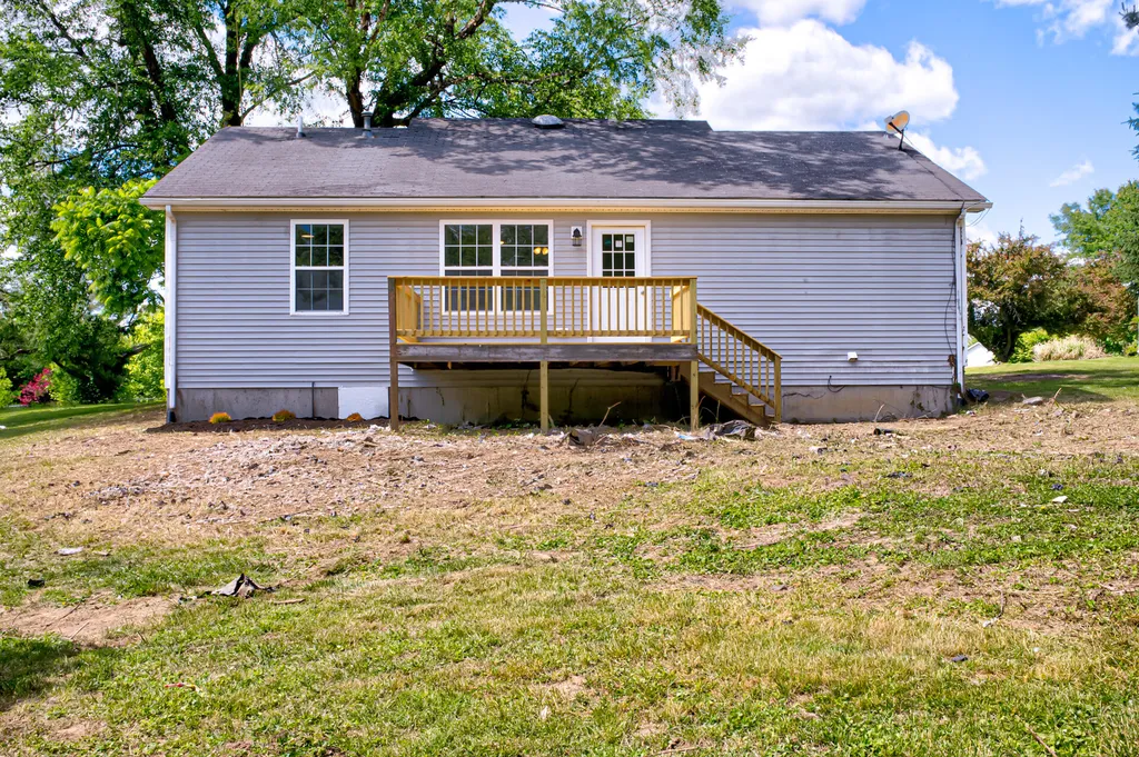138 Kimberly Court Taylorsville KY 40071