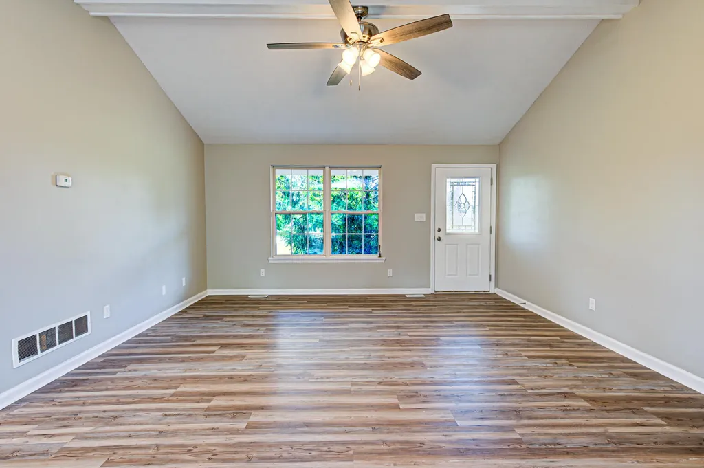 138 Kimberly Court Taylorsville KY 40071