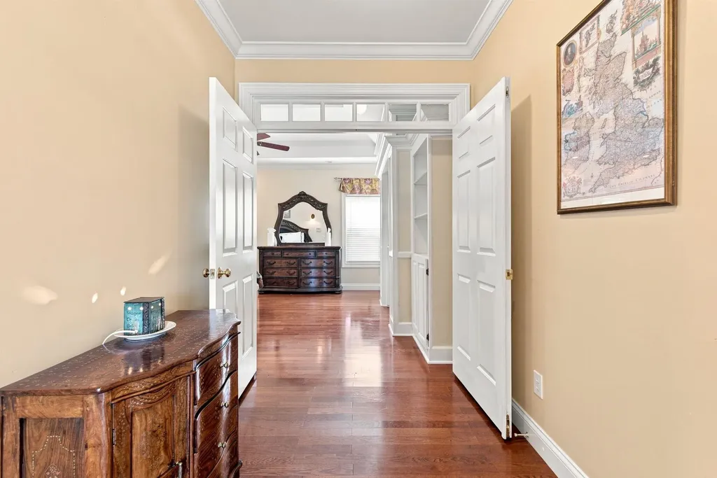 106 Stirling Lane Versailles KY 40383