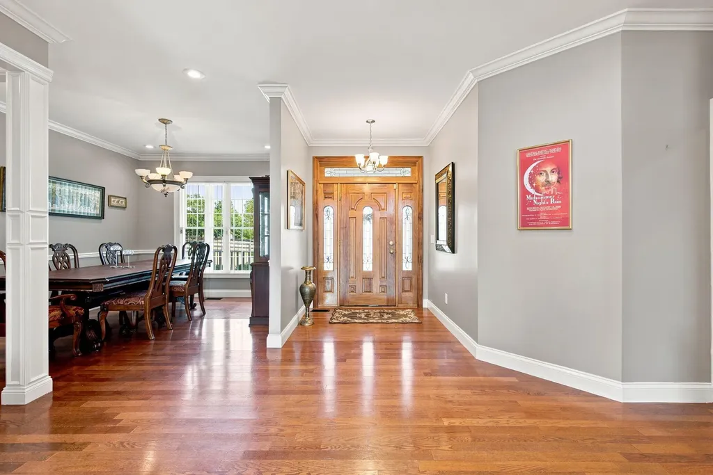 106 Stirling Lane Versailles KY 40383