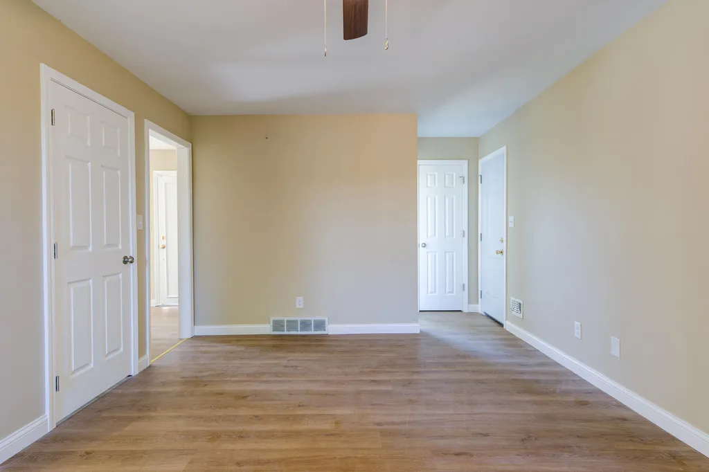 8201 Huntsman Trail Louisville KY 40291
