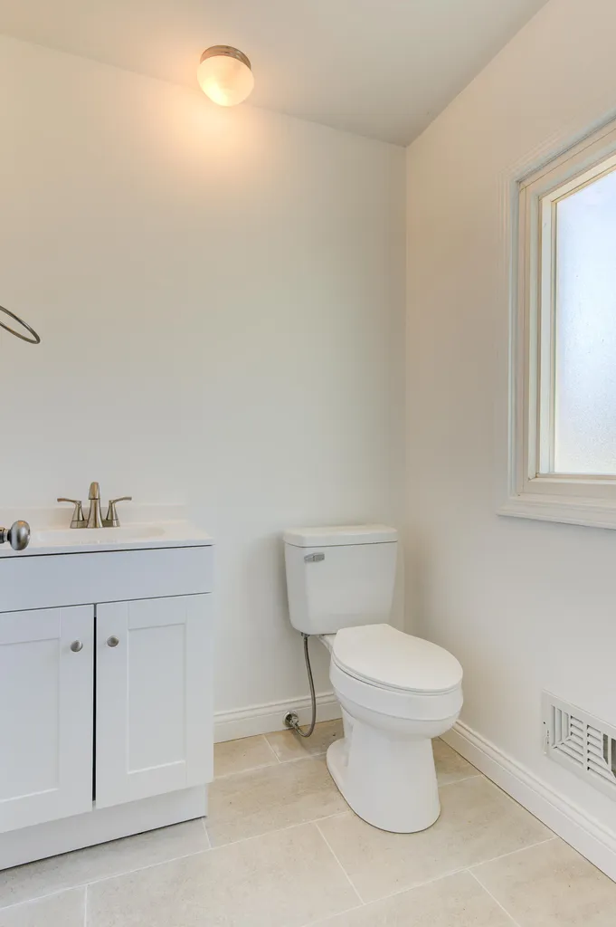 8201 Huntsman Trail Louisville KY 40291