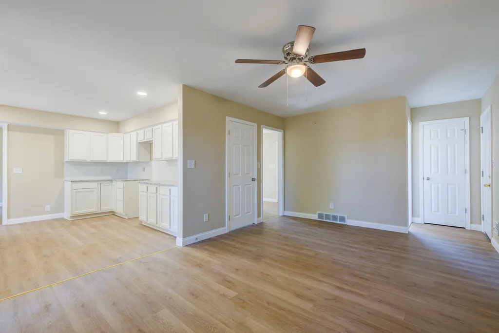 8201 Huntsman Trail Louisville KY 40291