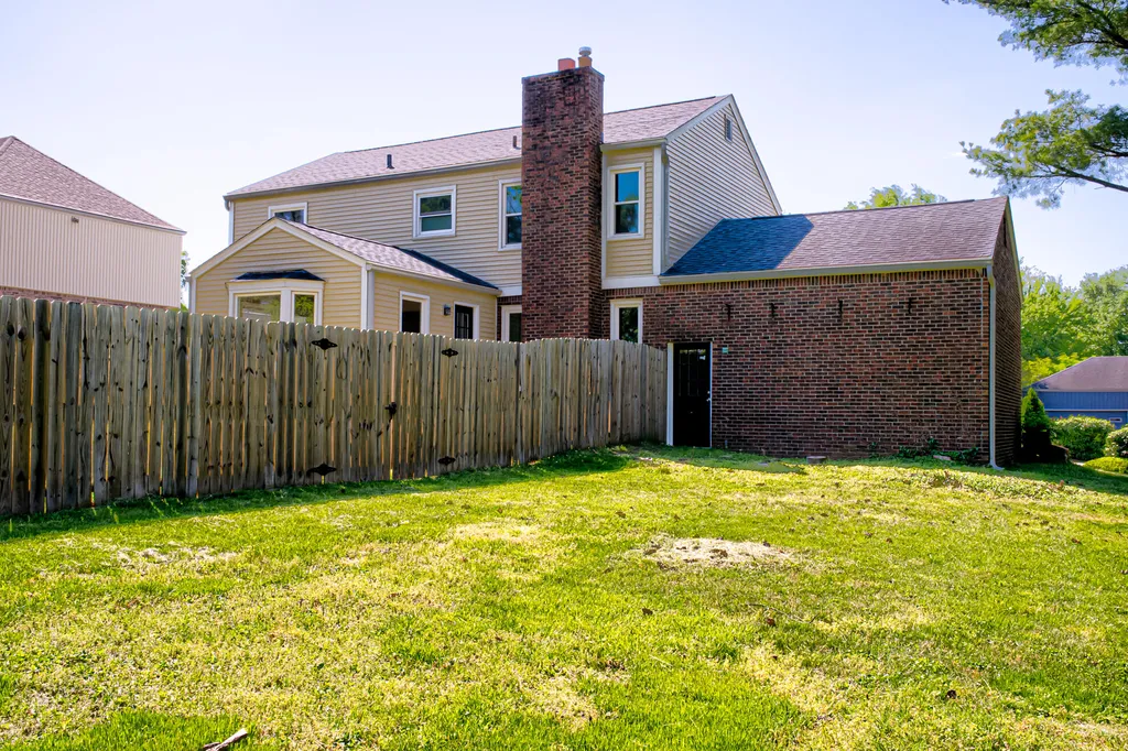 8201 Huntsman Trail Louisville KY 40291