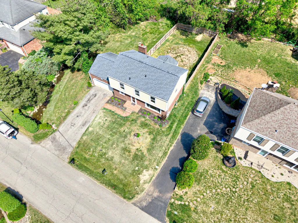8201 Huntsman Trail Louisville KY 40291