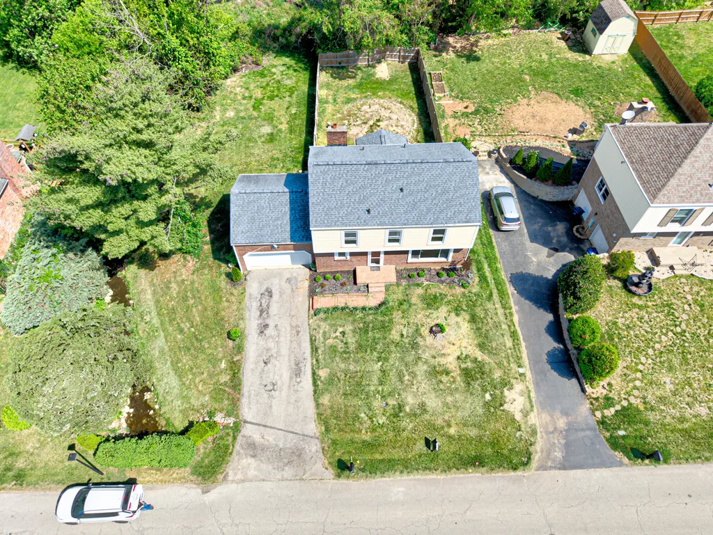 8201 Huntsman Trail Louisville KY 40291