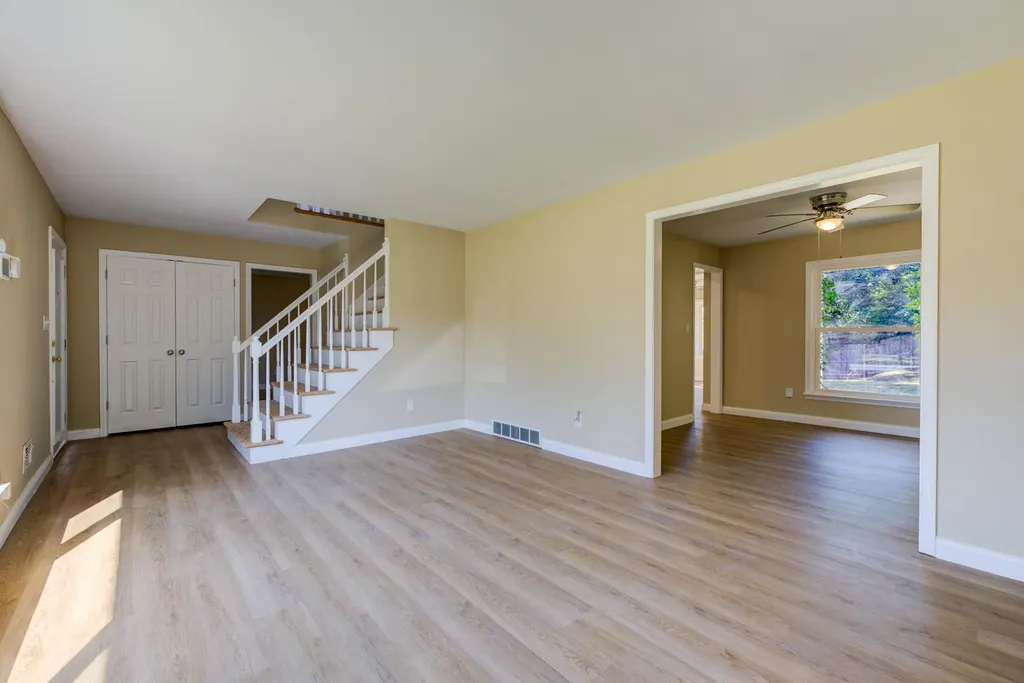 8201 Huntsman Trail Louisville KY 40291