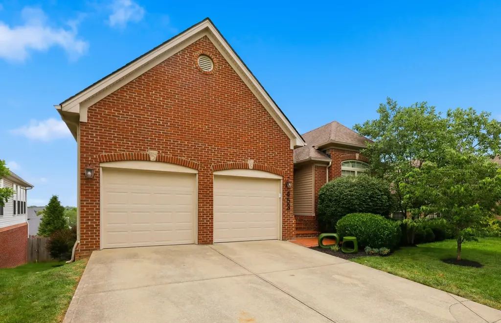 453 Spencer Park Lexington KY 40515