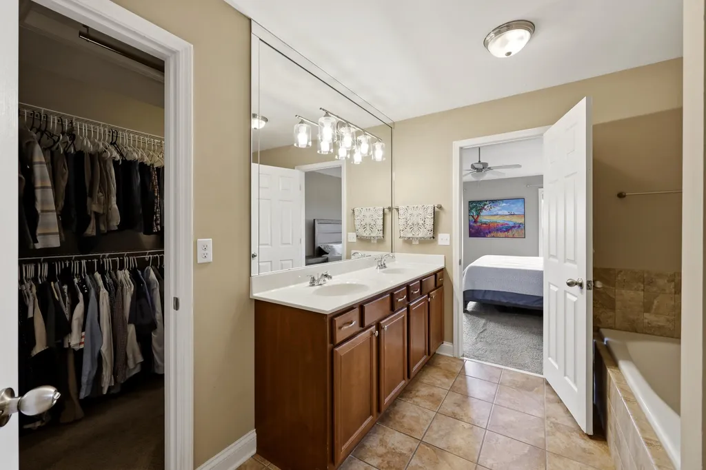 453 Spencer Park Lexington KY 40515