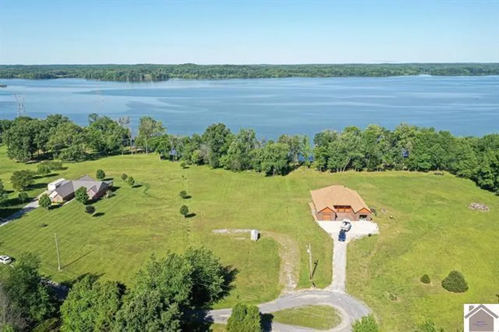 335 Destiny Lane Cadiz KY 42211