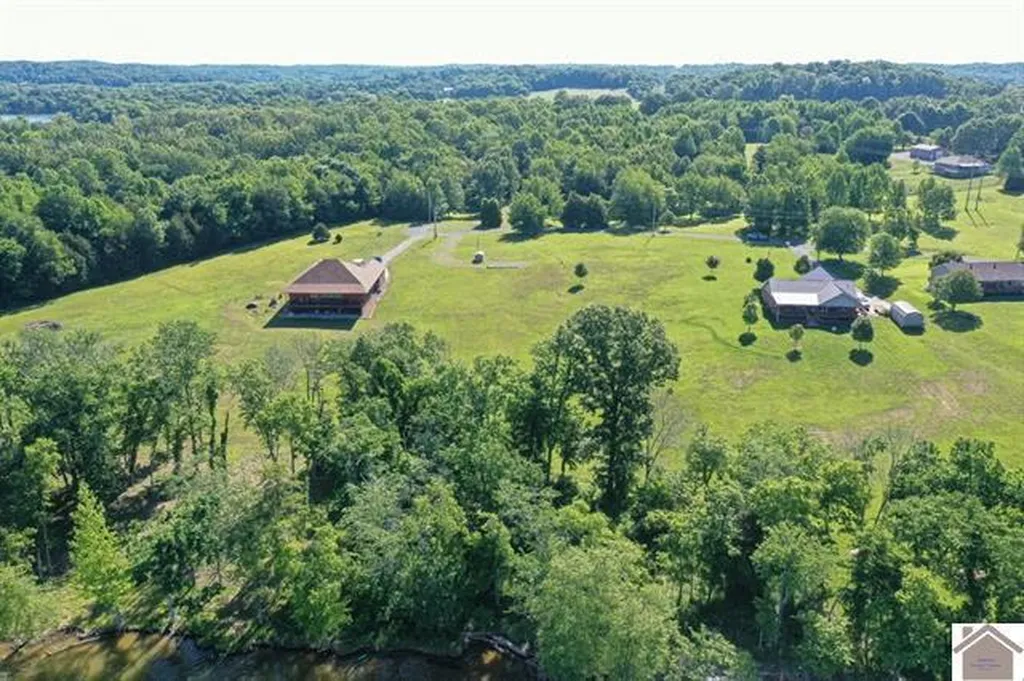 335 Destiny Lane Cadiz KY 42211