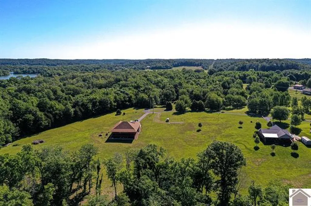 335 Destiny Lane Cadiz KY 42211