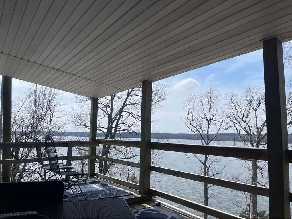 774 Ridge Drive Cadiz KY 42211