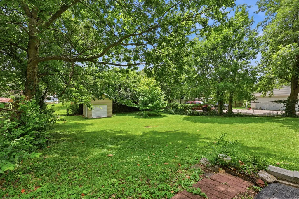 308 Mulberry Drive Lexington KY 40509