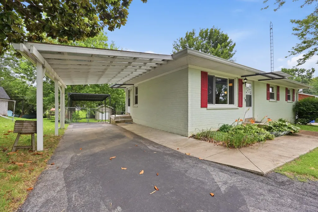 308 Mulberry Drive Lexington KY 40509