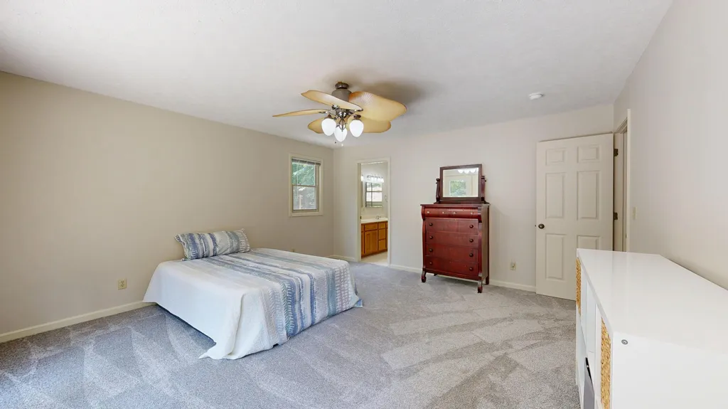 168 Gallant Road Eddyville KY 42038