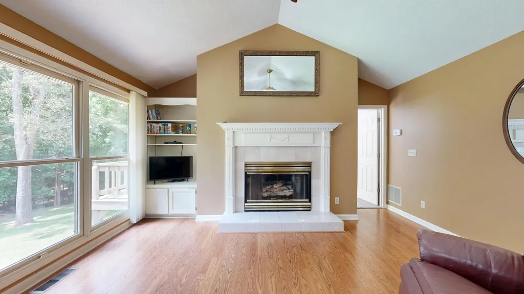 168 Gallant Road Eddyville KY 42038