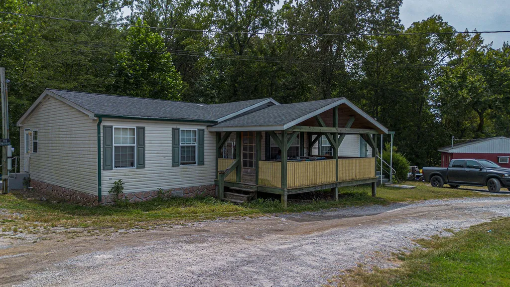 6708 Us-641 Gilbertsville KY 42044
