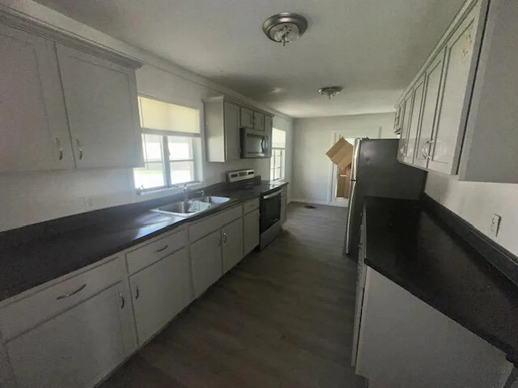 6708 Us-641 Gilbertsville KY 42044