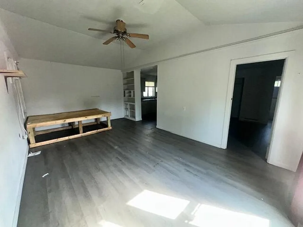 6708 Us-641 Gilbertsville KY 42044