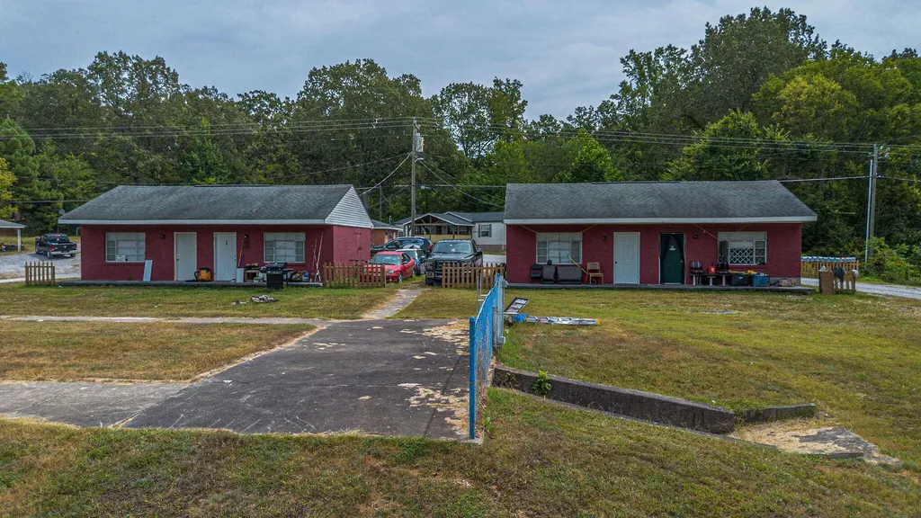 6708 Us-641 Gilbertsville KY 42044